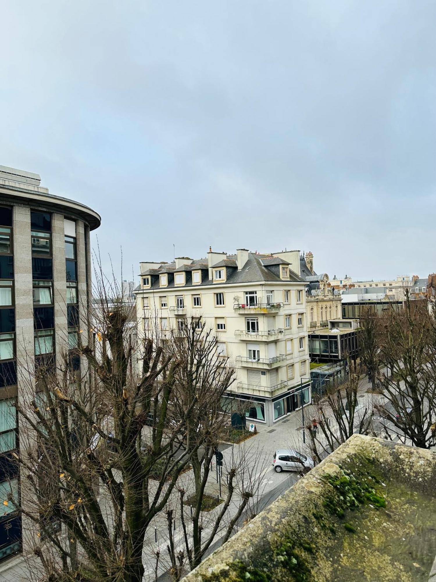 Le Rennais - Gare & Centre Ville Rennes Luaran gambar